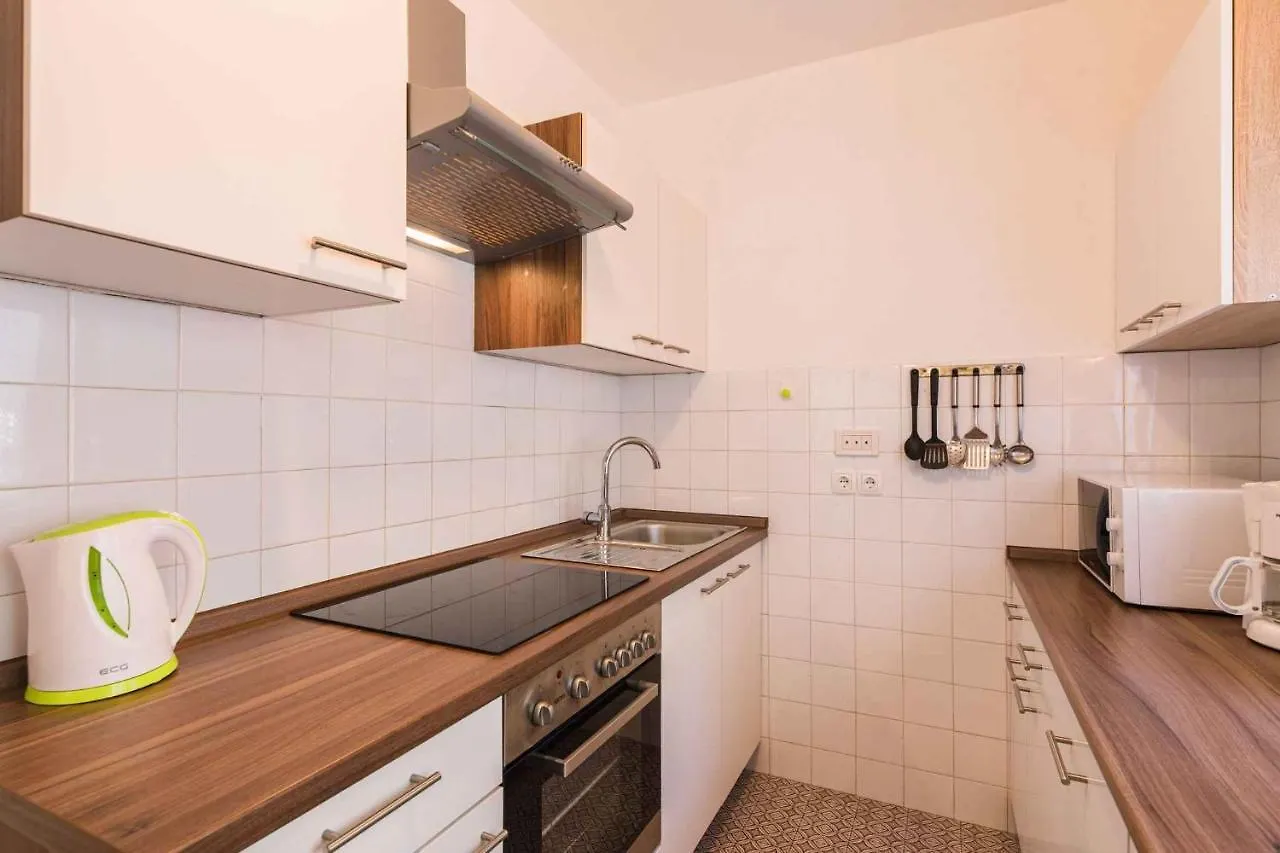 Apartments In Selce 41700 Croatia