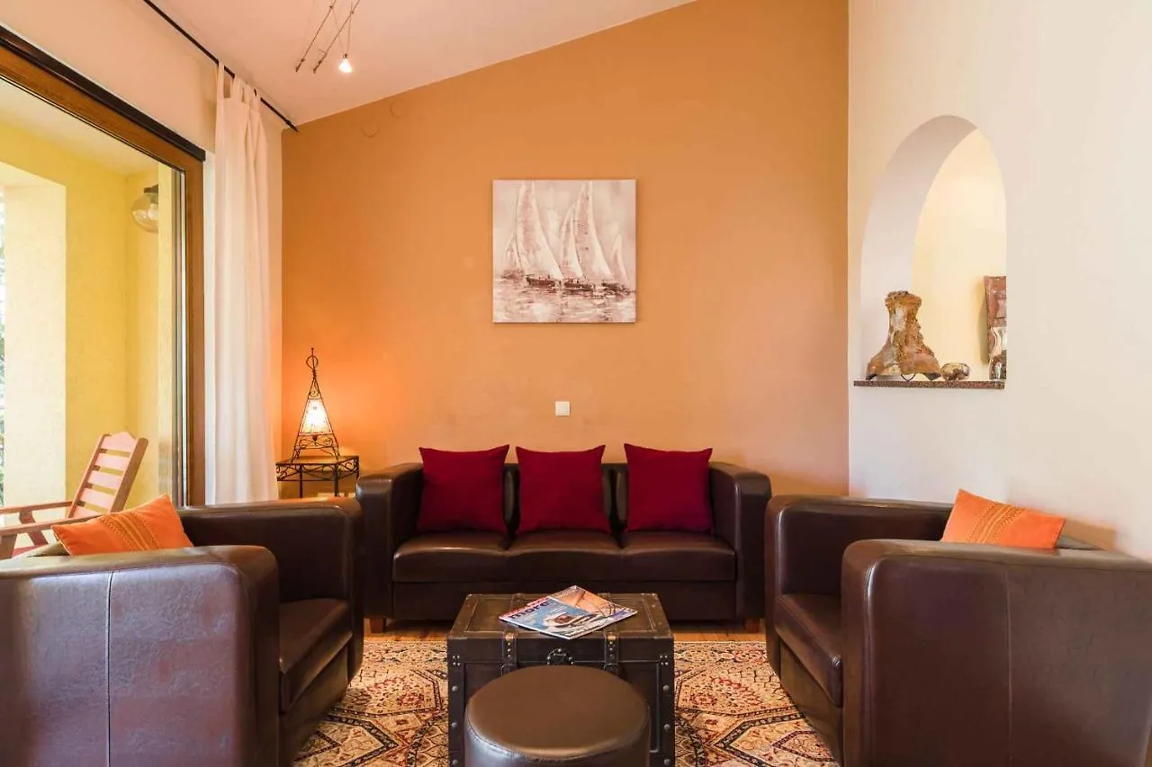 Apartments In Selce 41700
