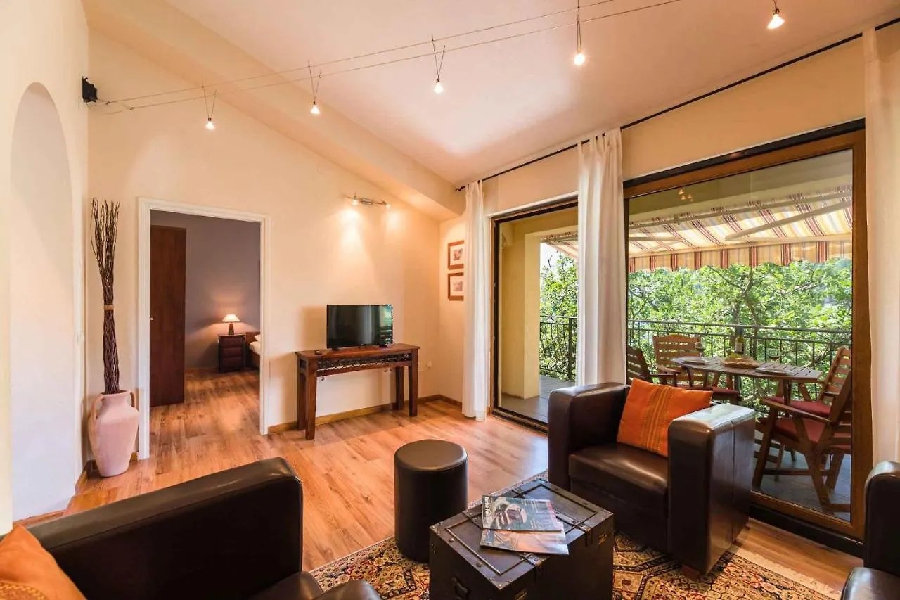 Apartments In Selce 41700