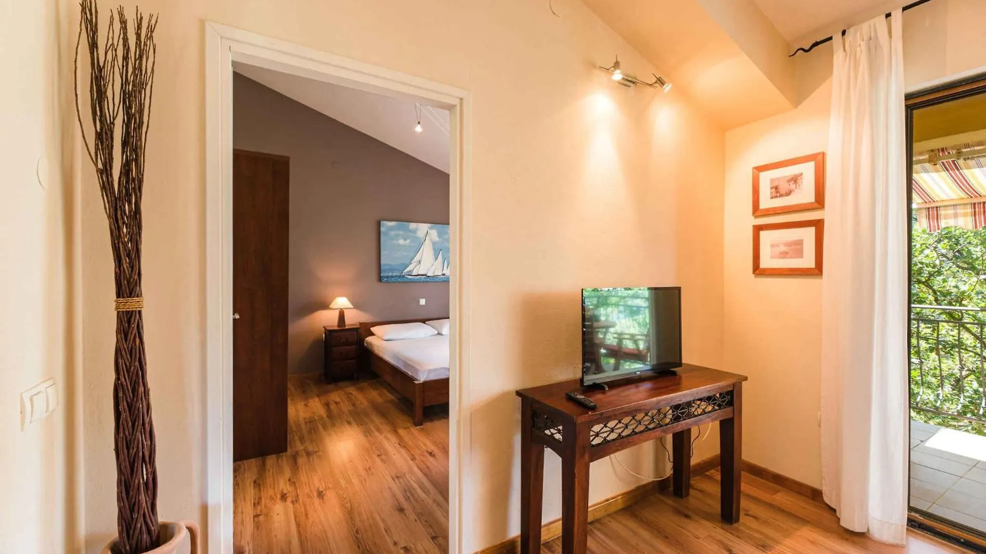Apartments In Selce 41700