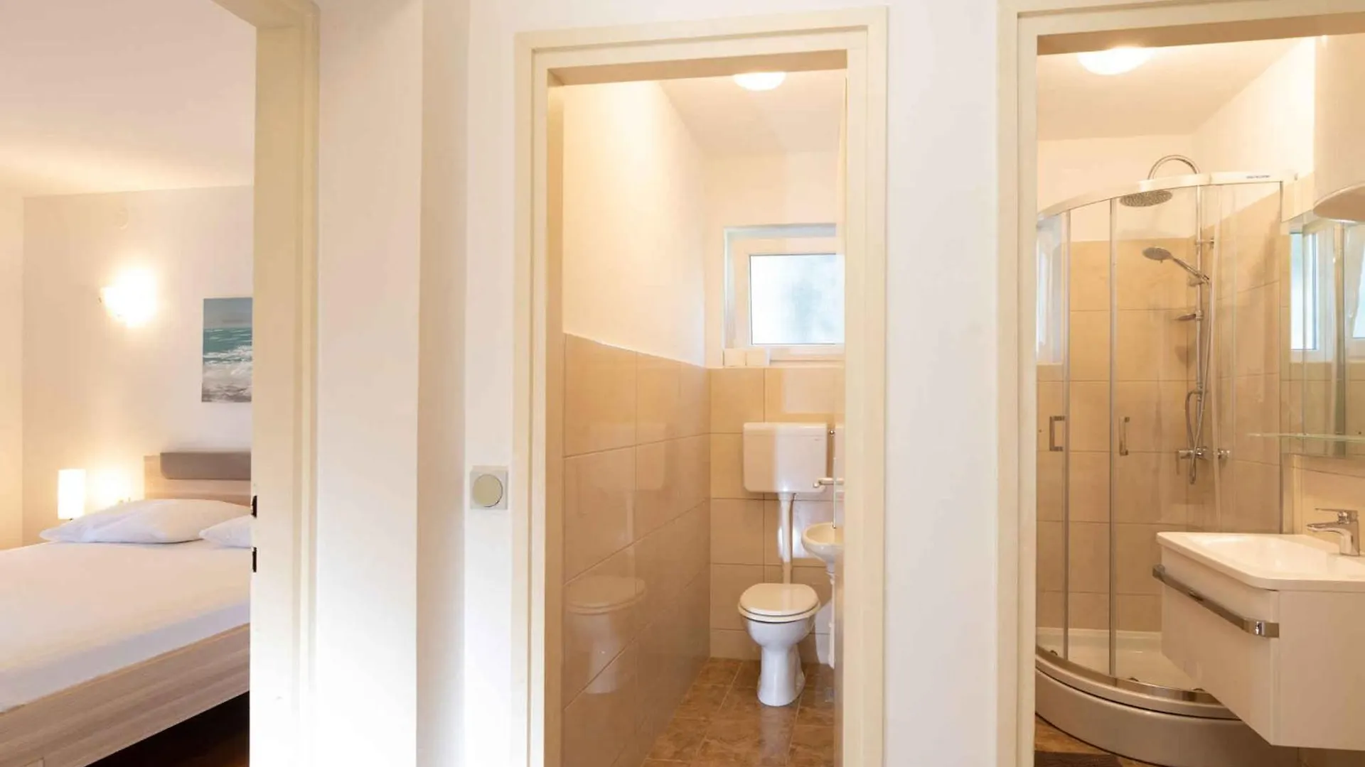 Apartments In Selce 41700