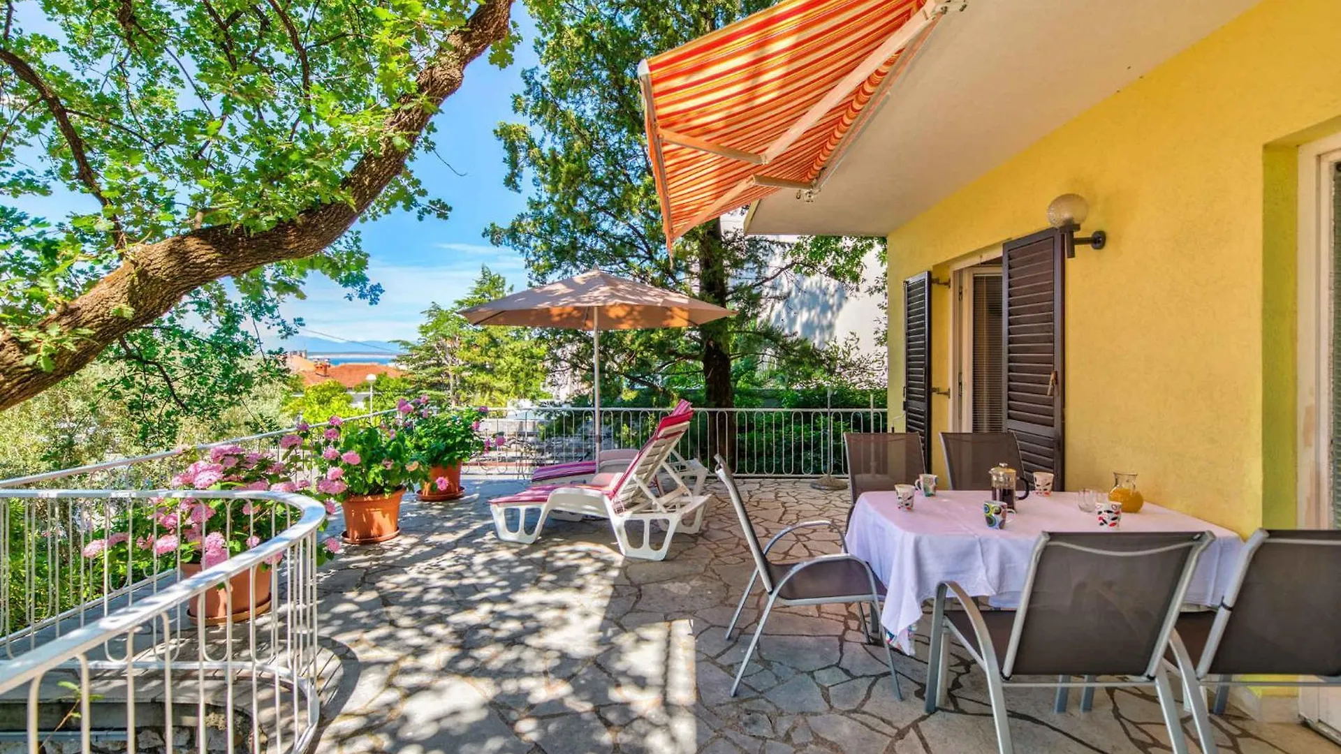 Apartments In Selce 41700 Croatia