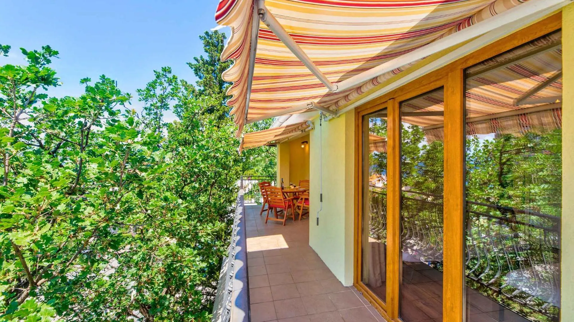 Apartments In Selce 41700 Croatia